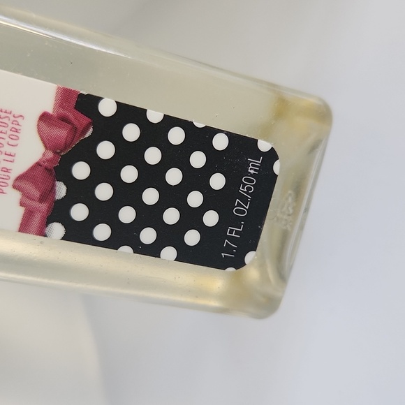 BeautiControl City Garden Silk Body Mist - Picture 3 of 4